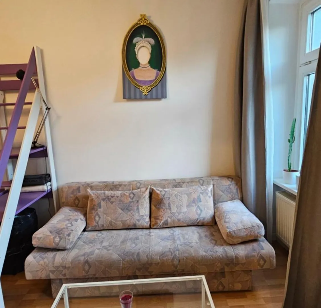 Apartment Holiday Everyday - Berlin Calling Germany